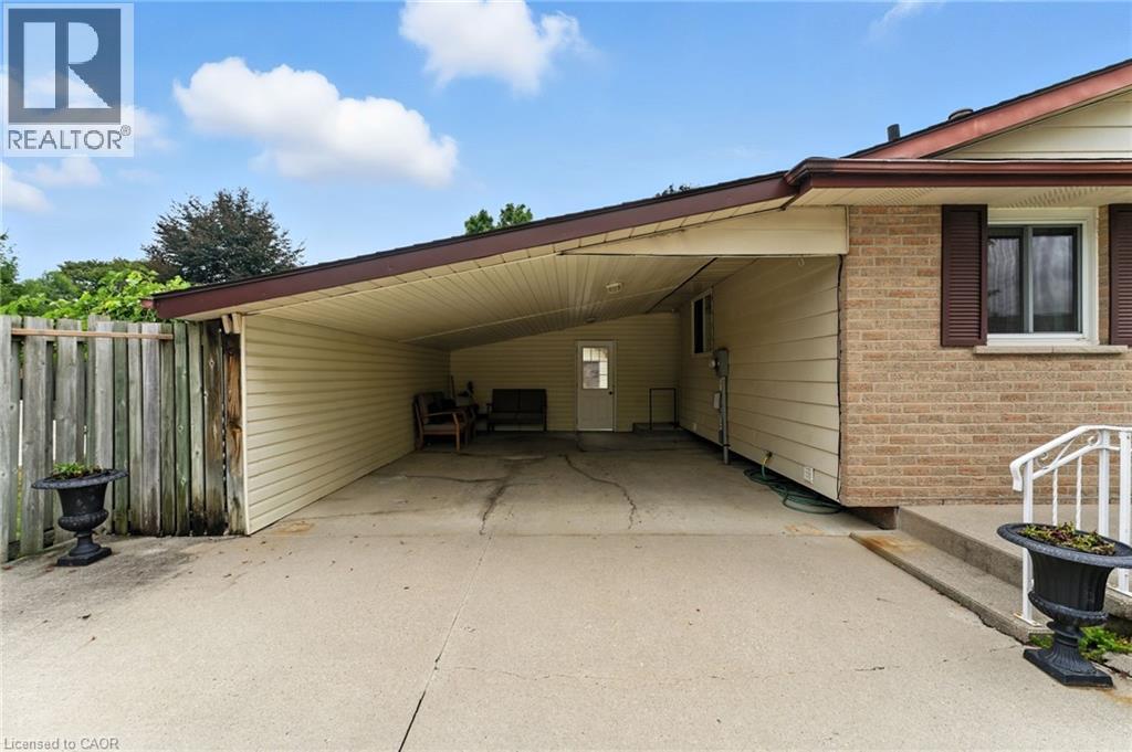 1043 Canfield Crescent, Woodstock, Ontario  N4S 8P3 - Photo 4 - 40783887