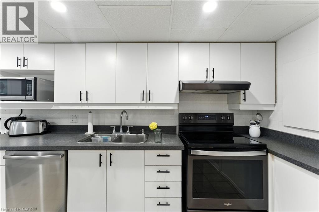 1043 Canfield Crescent, Woodstock, Ontario  N4S 8P3 - Photo 34 - 40783887