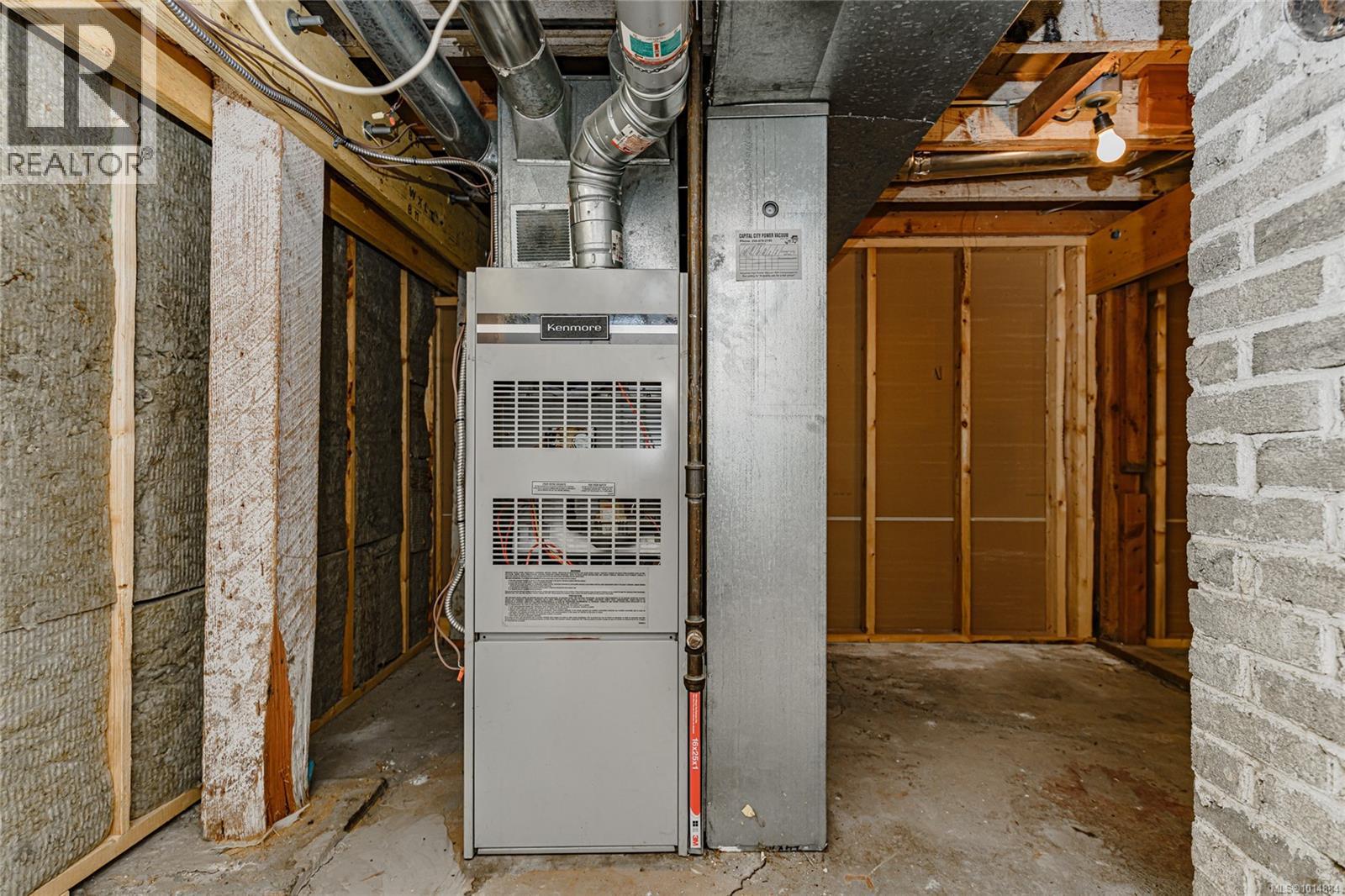 2913 Austin Ave, Saanich, British Columbia  V9A 2K9 - Photo 28 - 1014884