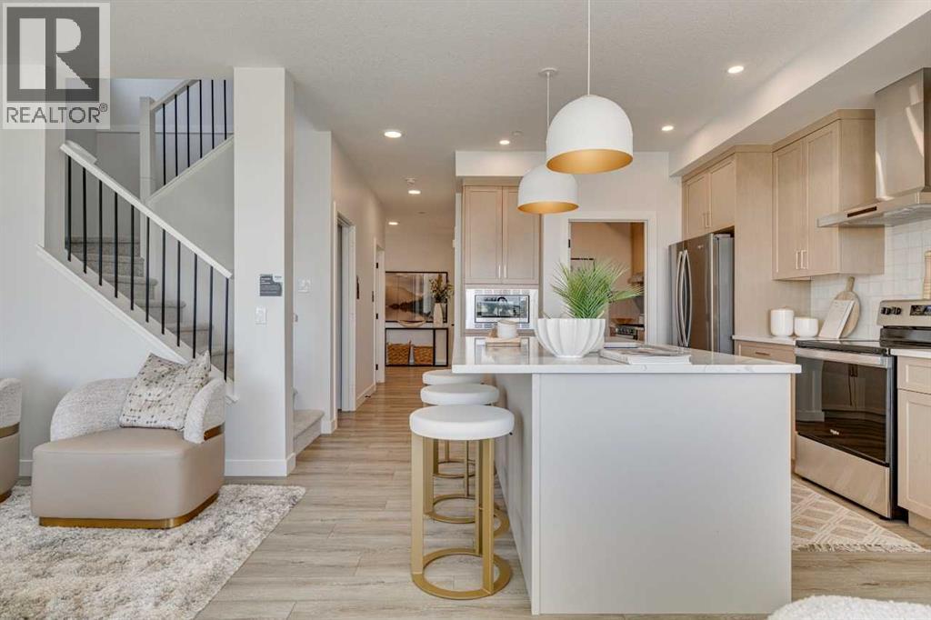 137 Versant Rise Sw, Calgary, Alberta  T2Y 0Z1 - Photo 3 - A2256009