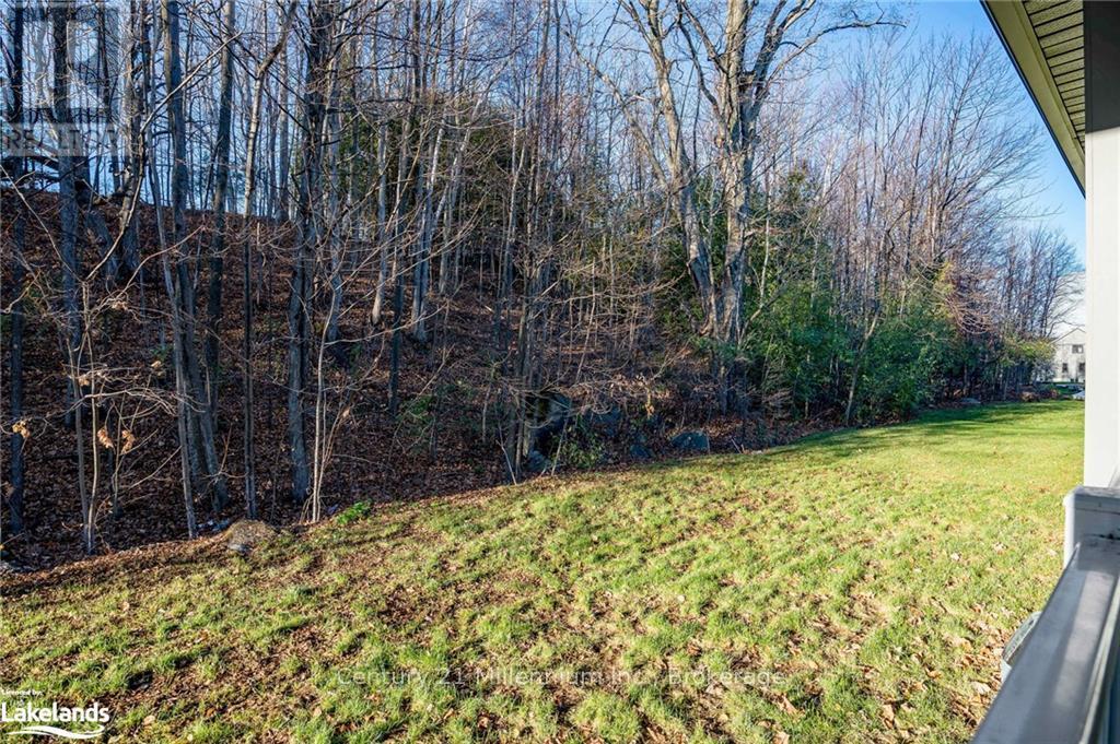 120 Schooners Lane, Blue Mountains, Ontario  N0H 2P0 - Photo 6 - X12504126