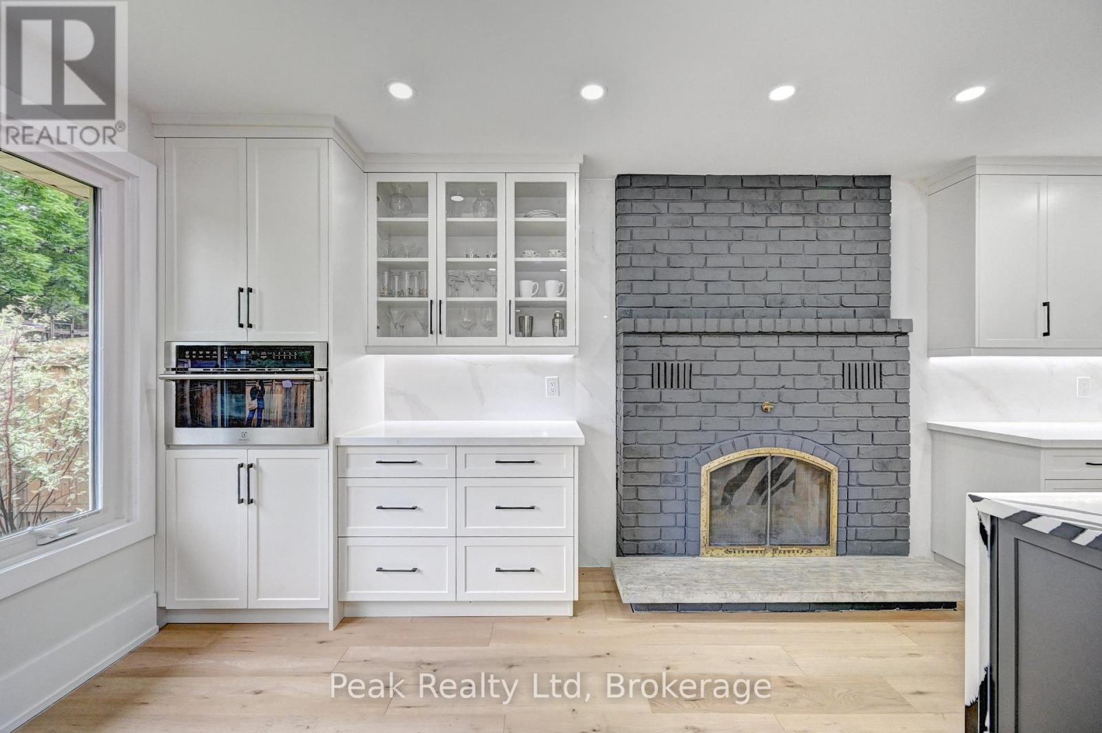 352 Stephanie Drive, Guelph, Ontario  N1K 1R3 - Photo 15 - X12504140