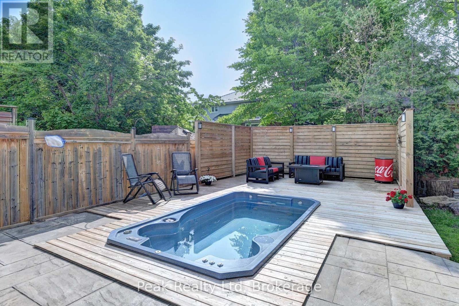 352 Stephanie Drive, Guelph, Ontario  N1K 1R3 - Photo 45 - X12504140