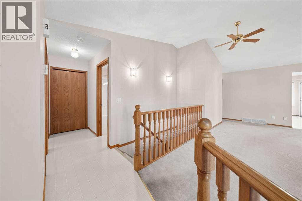 634 Sheep River Mews, Okotoks, Alberta  T1S 1S5 - Photo 22 - A2267612