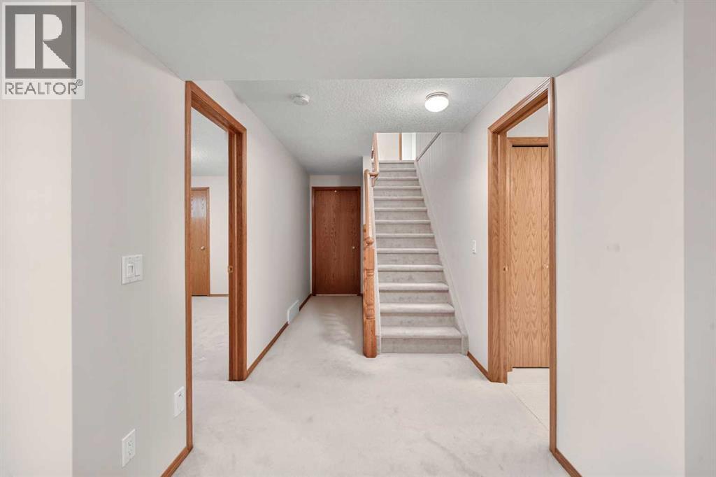 634 Sheep River Mews, Okotoks, Alberta  T1S 1S5 - Photo 23 - A2267612