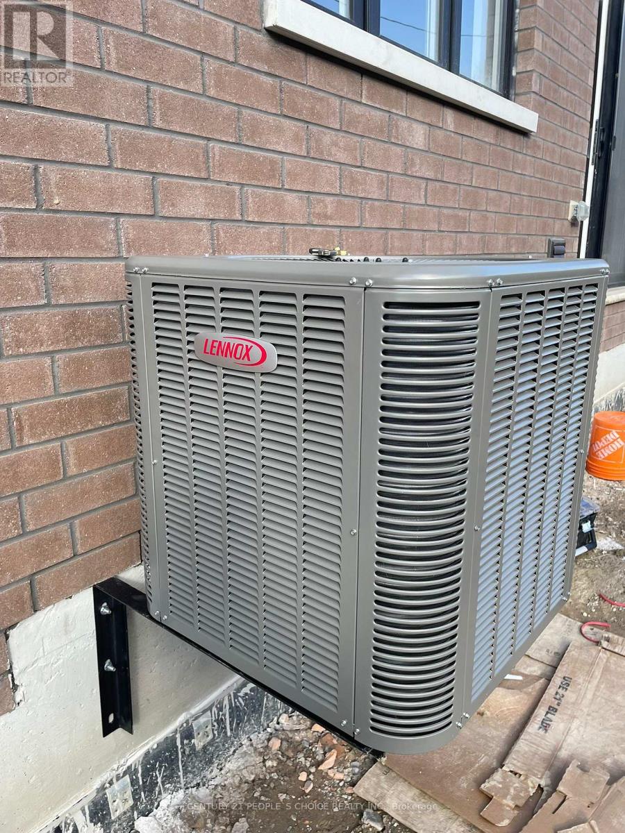 913 Douro Street, Stratford, Ontario  N5A 0M3 - Photo 20 - X12483932