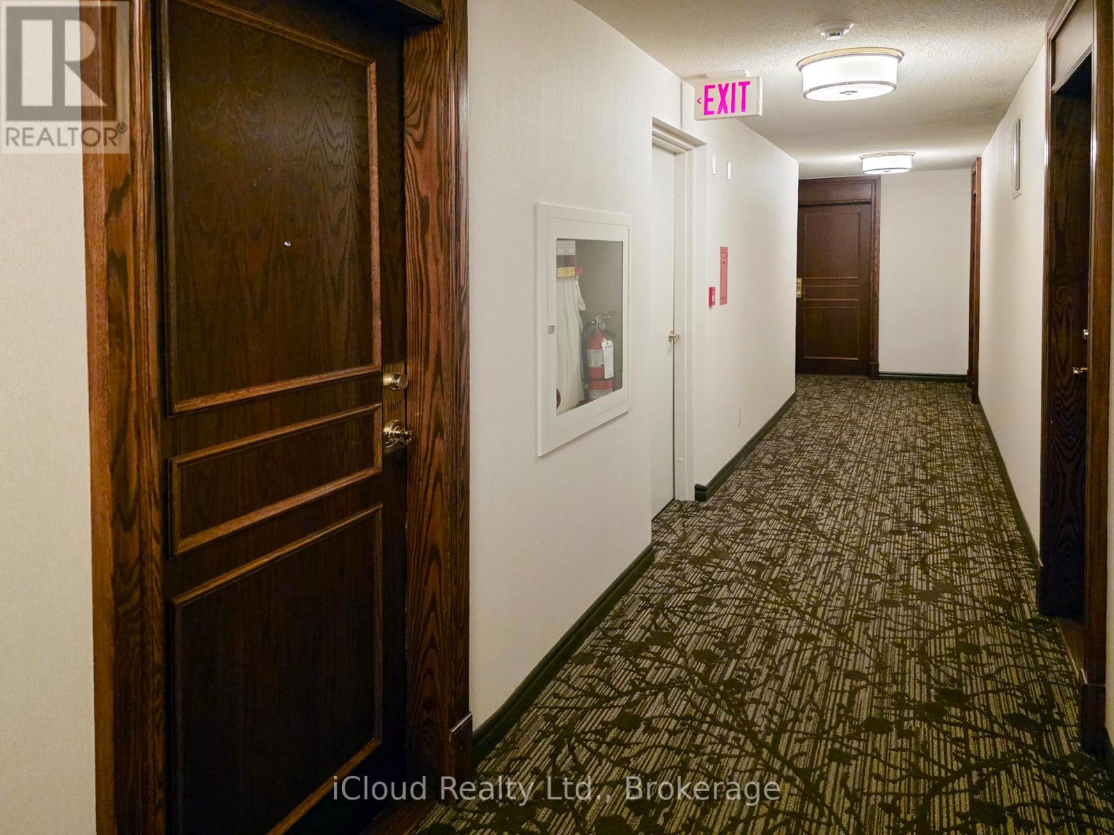 1007 - 2585 Erin Centre Boulevard, Mississauga, Ontario  L5M 5Z2 - Photo 2 - W12503772