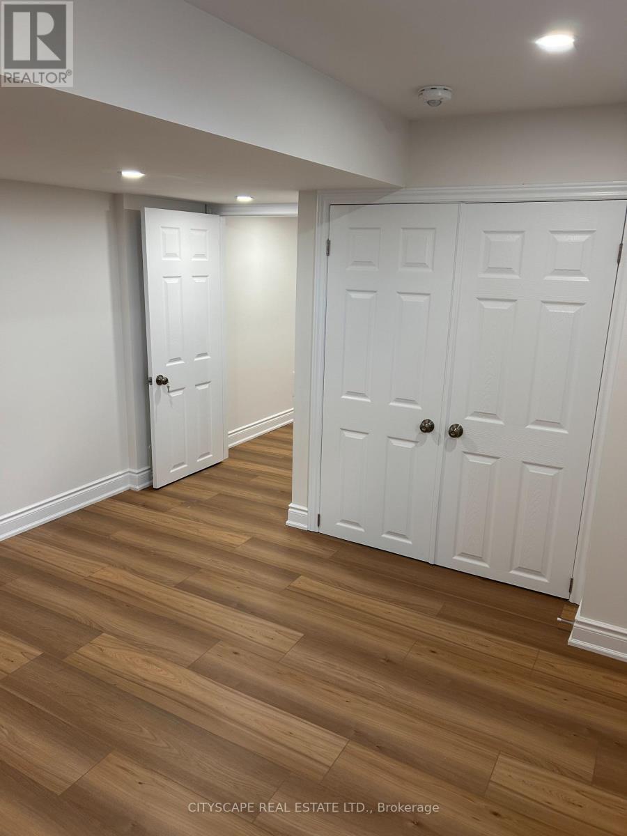 Bsmt - 969 Transom Crescent, Milton, Ontario  L9T 8J3 - Photo 19 - W12503774