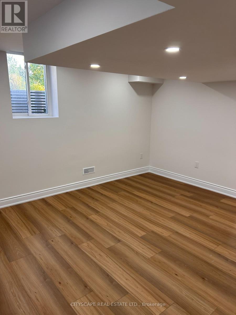 Bsmt - 969 Transom Crescent, Milton, Ontario  L9T 8J3 - Photo 7 - W12503774