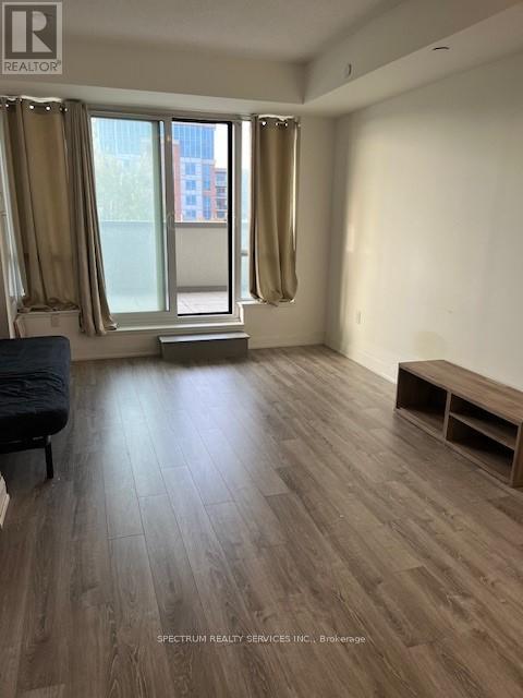 409 - 2800 Keele Street, Toronto, Ontario  M3M 2G4 - Photo 6 - W12503812