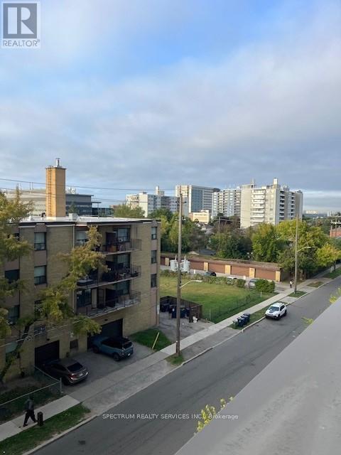 409 - 2800 Keele Street, Toronto, Ontario  M3M 2G4 - Photo 9 - W12503812