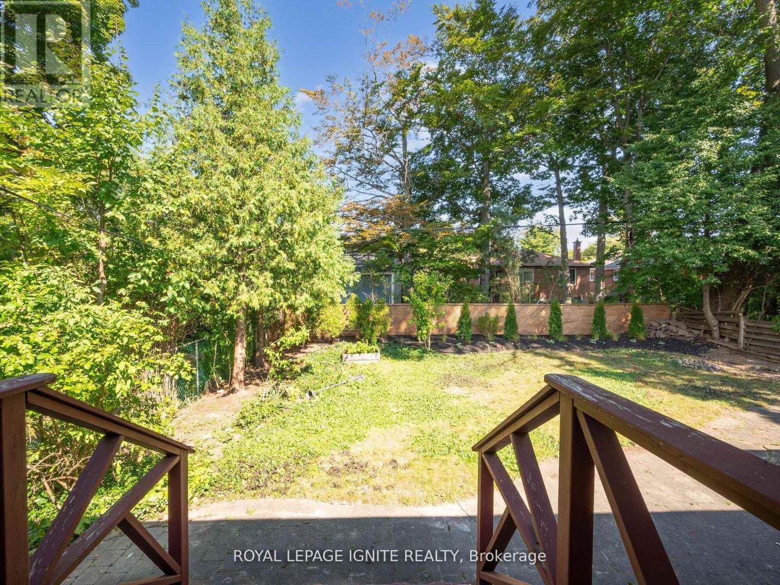 Main - 3577 Gallager Drive, Mississauga, Ontario  L5C 2N2 - Photo 15 - W12503850