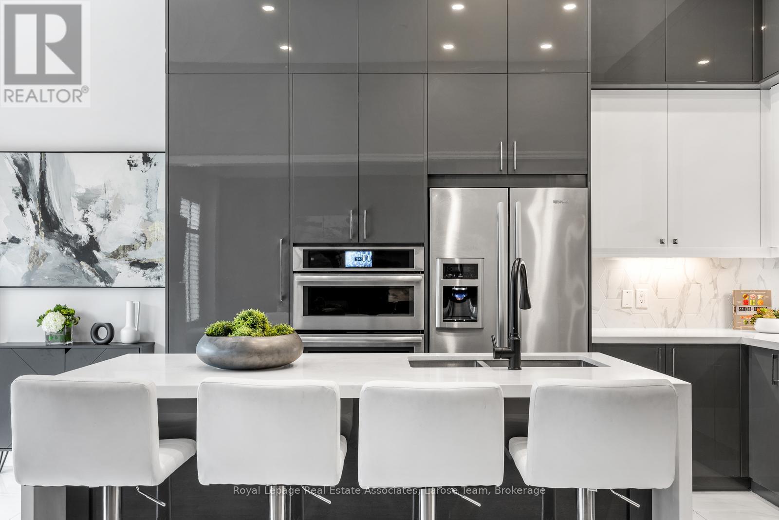 26 Perdita Road, Brampton, Ontario  L6Y 6B3 - Photo 16 - W12503874