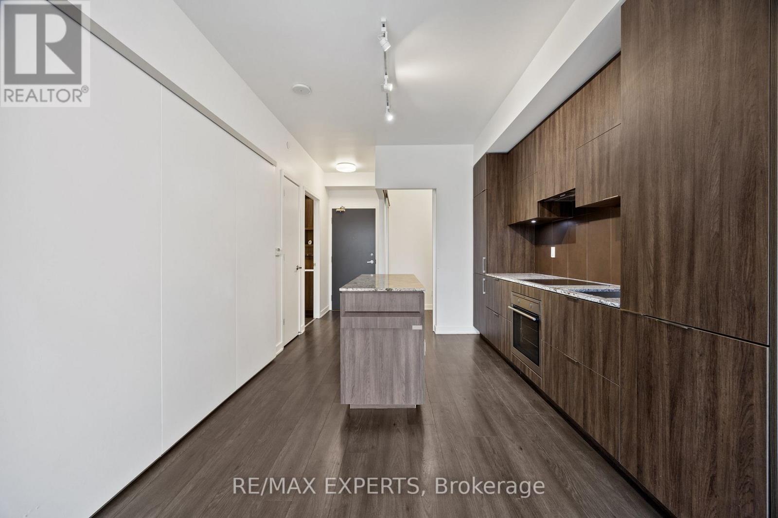 512 - 1990 Bloor Street W, Toronto, Ontario  M6P 3L1 - Photo 12 - W12503906