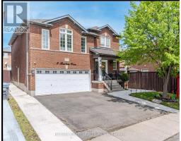 9 ROXTON CRESCENT, Brampton, Ontario