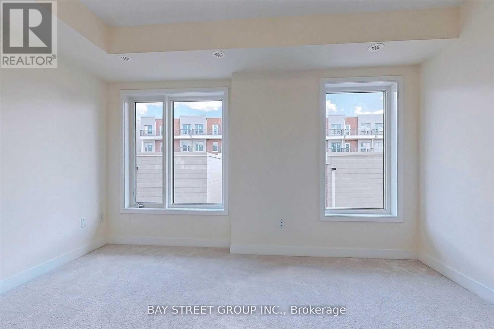 109 Frederick Tisdale Drive, Toronto, Ontario  M3K 0C6 - Photo 10 - W12504038