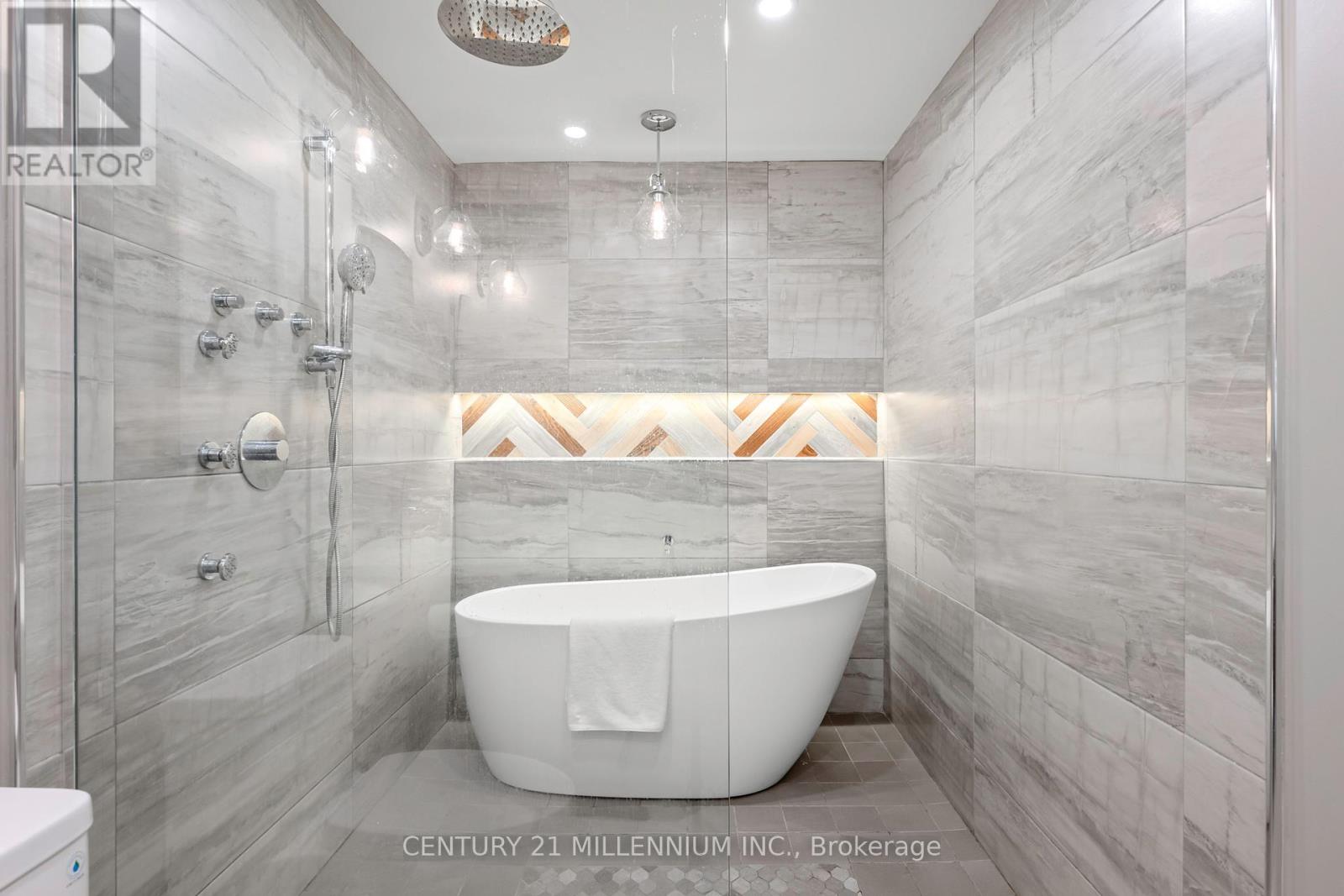 174 Lisa Marie Drive, Orangeville, Ontario  L9W 4P7 - Photo 20 - W12504076