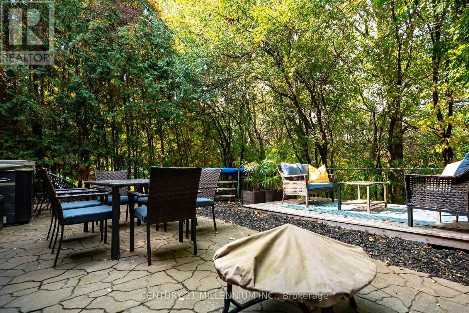 174 Lisa Marie Drive, Orangeville, Ontario  L9W 4P7 - Photo 36 - W12504076