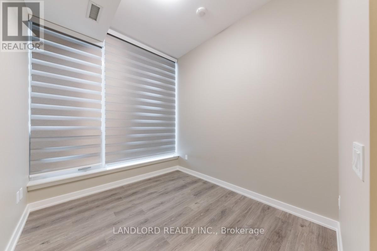 1609 - 28 Ann Street, Mississauga, Ontario  L5G 0E1 - Photo 15 - W12504084