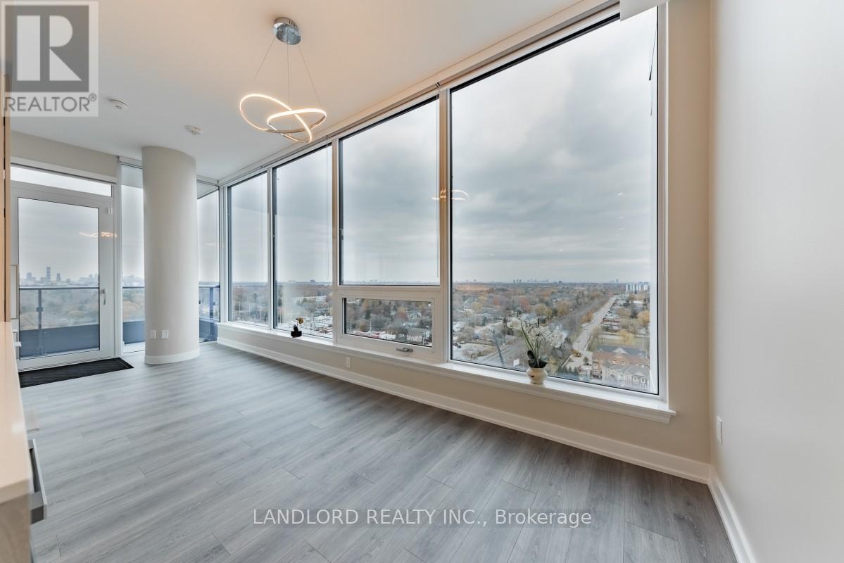 1609 - 28 Ann Street, Mississauga, Ontario  L5G 0E1 - Photo 2 - W12504084