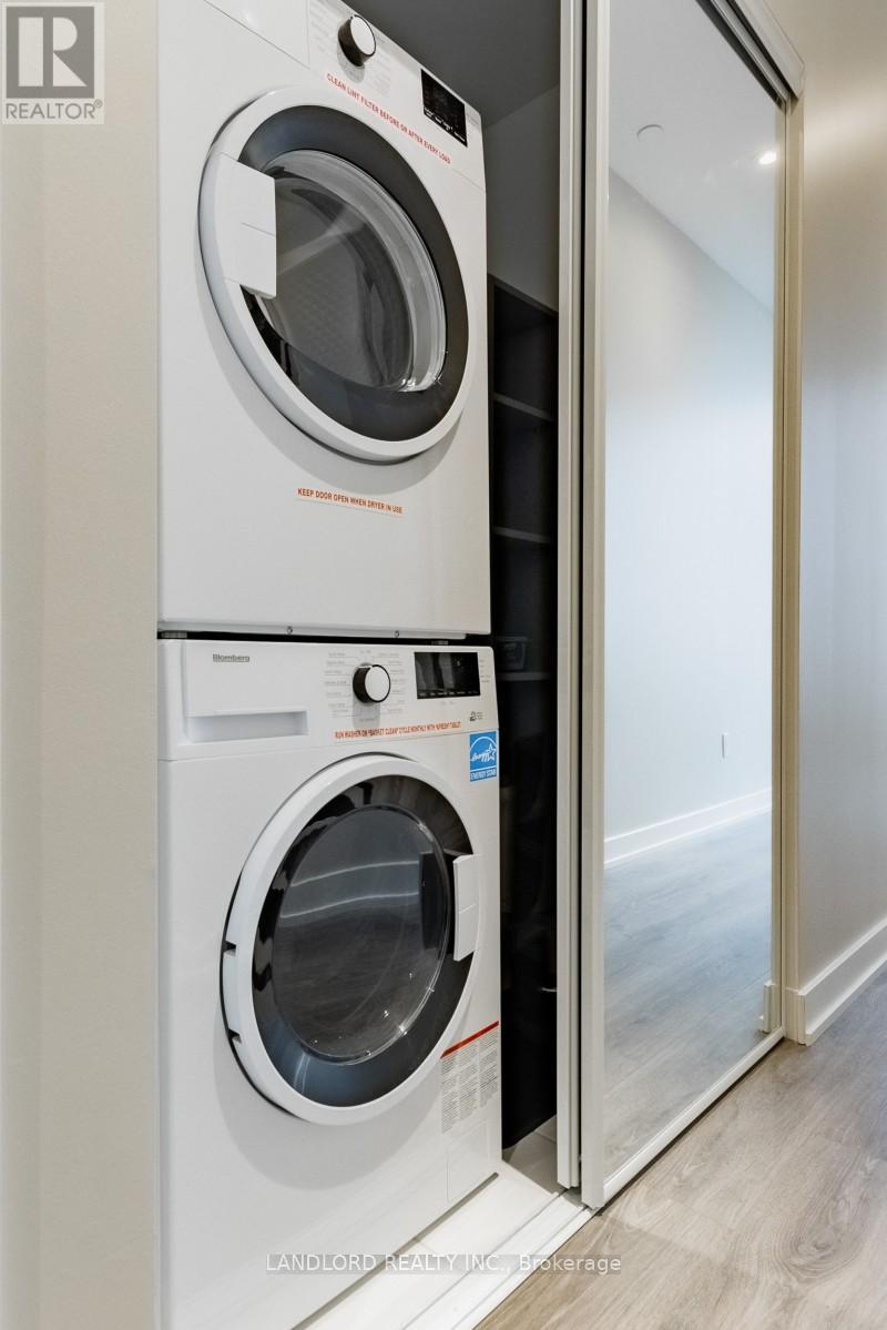 1609 - 28 Ann Street, Mississauga, Ontario  L5G 0E1 - Photo 25 - W12504084