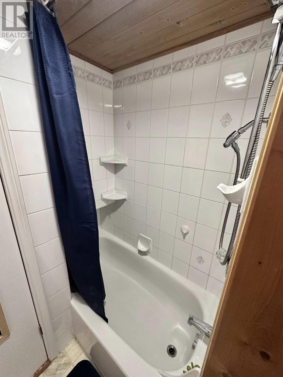 326 Pacific Ave, Thunder Bay, Ontario  P7C 2S1 - Photo 17 - TB253263