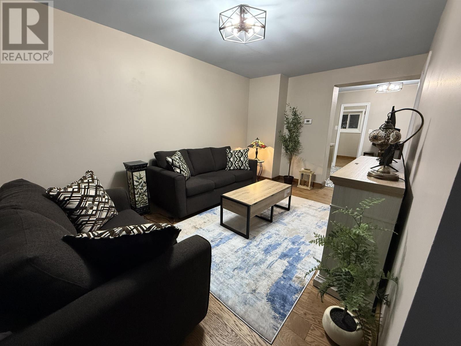 918 Alberta Street, Thunder Bay, Ontario  P7C 3E9 - Photo 4 - TB253334