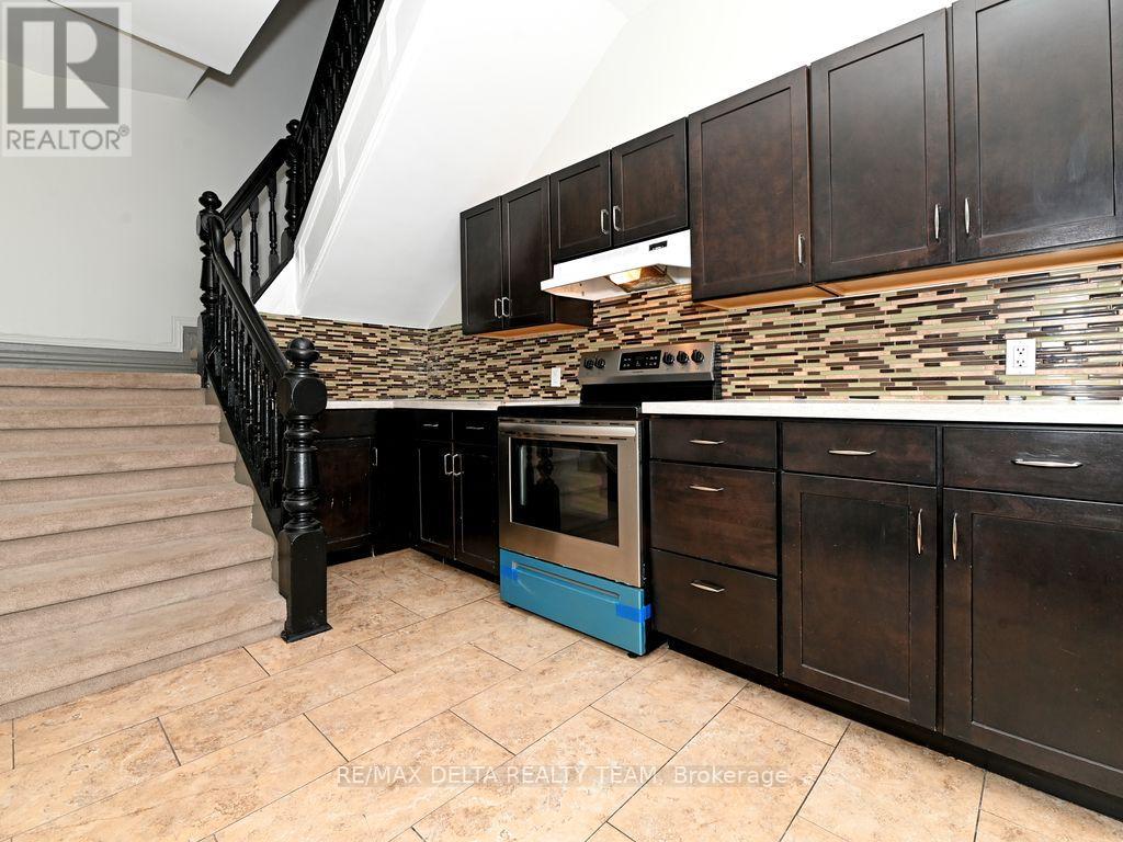 355 Bronson Avenue, Ottawa, Ontario  K1R 6J4 - Photo 3 - X12504100