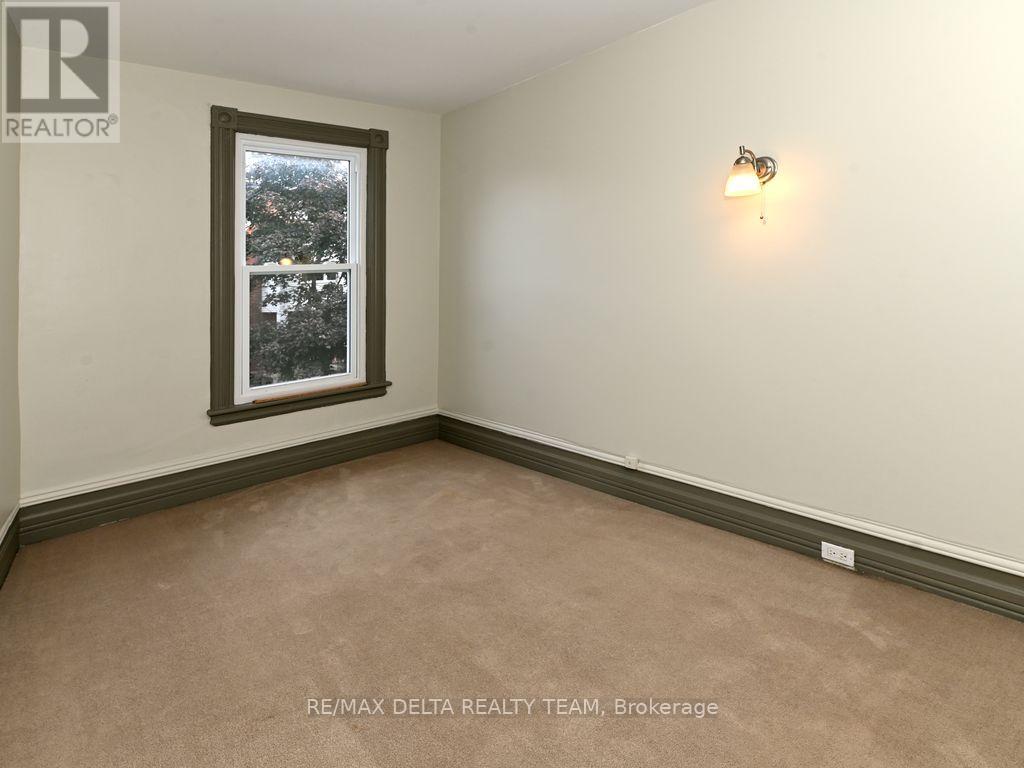 355 Bronson Avenue, Ottawa, Ontario  K1R 6J4 - Photo 8 - X12504100