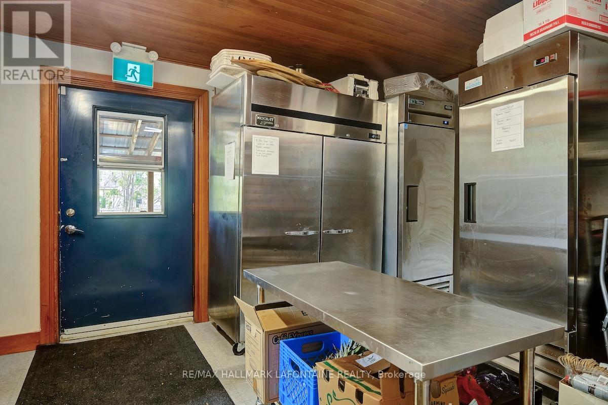 100 Gore Street E, Perth, Ontario  K7H 1J3 - Photo 30 - X12504132