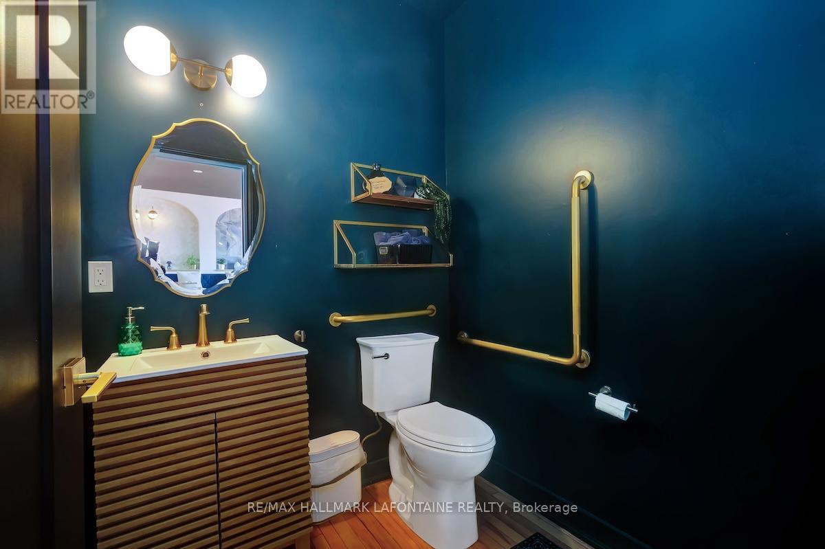 100 Gore Street E, Perth, Ontario  K7H 1J3 - Photo 32 - X12504132