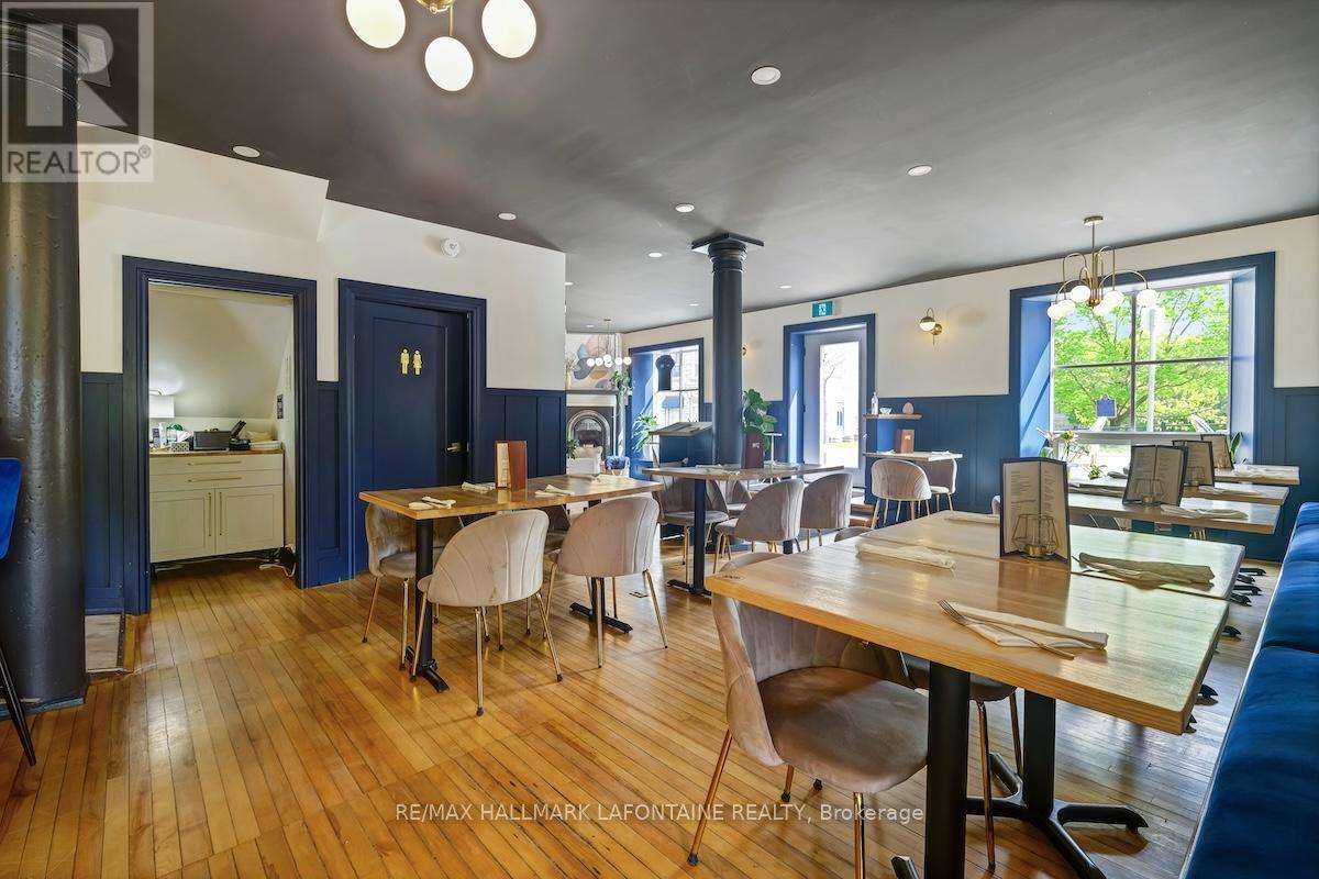 100 Gore Street E, Perth, Ontario  K7H 1J3 - Photo 4 - X12504132