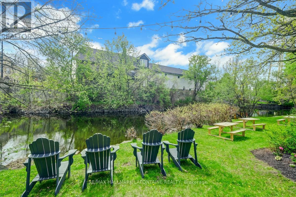 100 Gore Street E, Perth, Ontario  K7H 1J3 - Photo 40 - X12504132