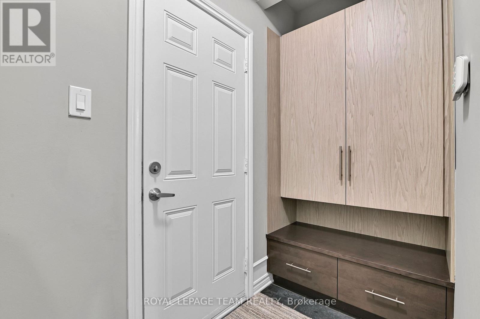 743 Brian Good Avenue, Ottawa, Ontario  K4M 0E3 - Photo 5 - X12504174