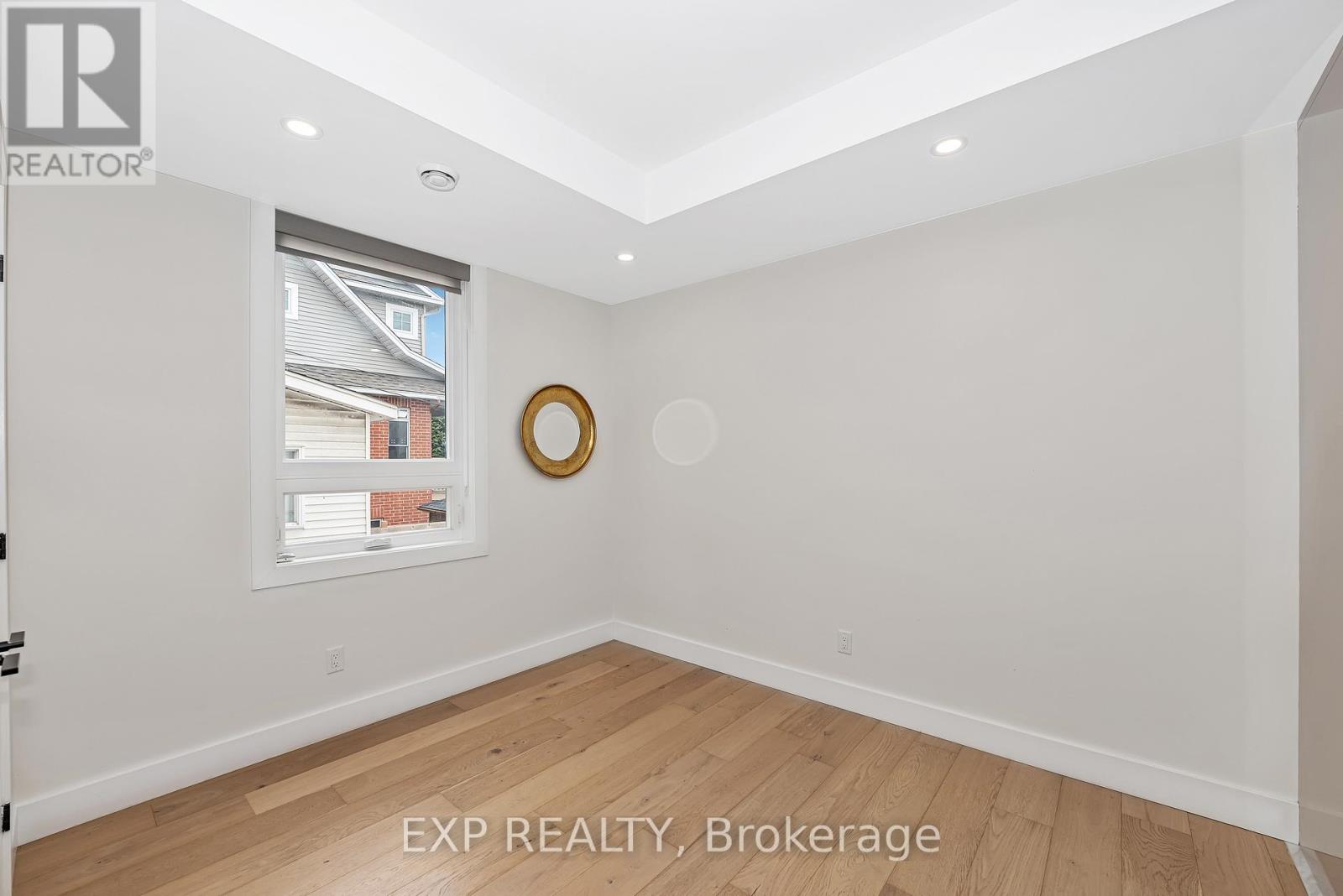 1 - 4a Huron Avenue N, Ottawa, Ontario  K1Y 0V9 - Photo 18 - X12504184