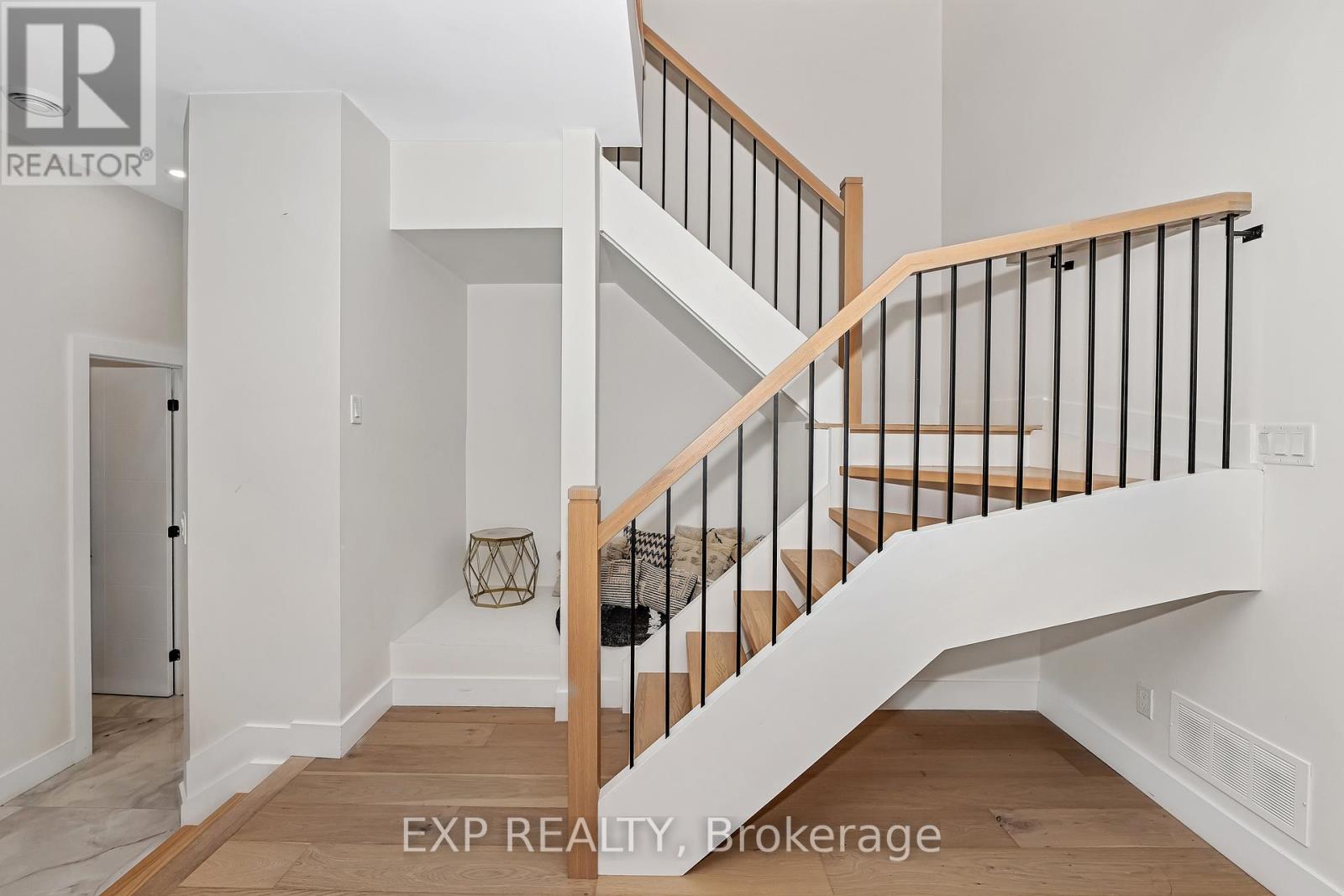 1 - 4a Huron Avenue N, Ottawa, Ontario  K1Y 0V9 - Photo 20 - X12504184