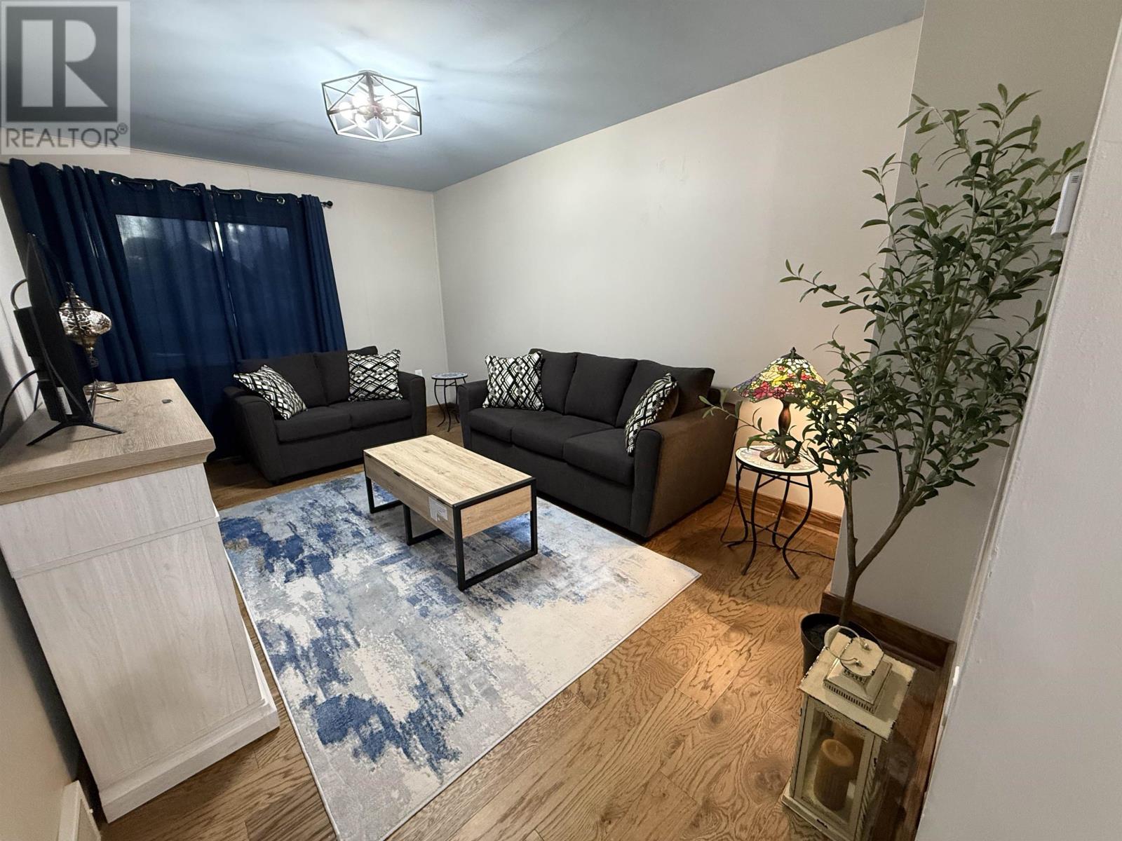 918 Alberta Street, Thunder Bay, Ontario  P7C 3E9 - Photo 3 - TB253334