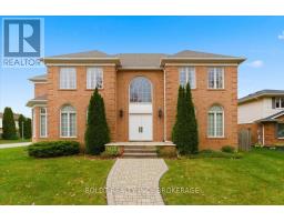 15 GOLDEN BOULEVARD, St. Catharines, Ontario