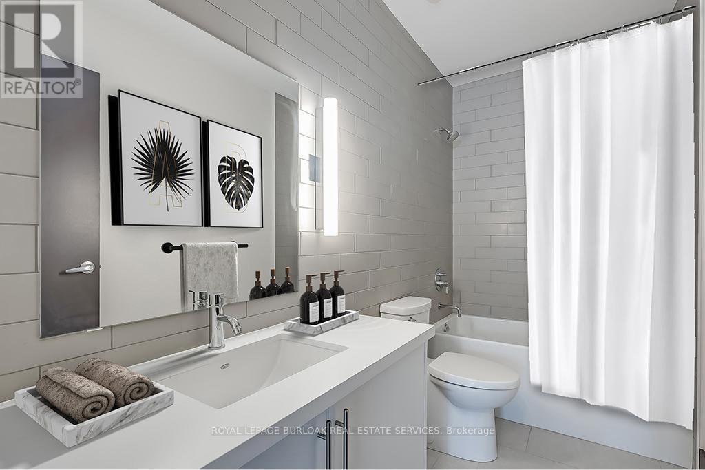 201 - 121 King Street E, Hamilton, Ontario  L7N 1A9 - Photo 17 - X12503796