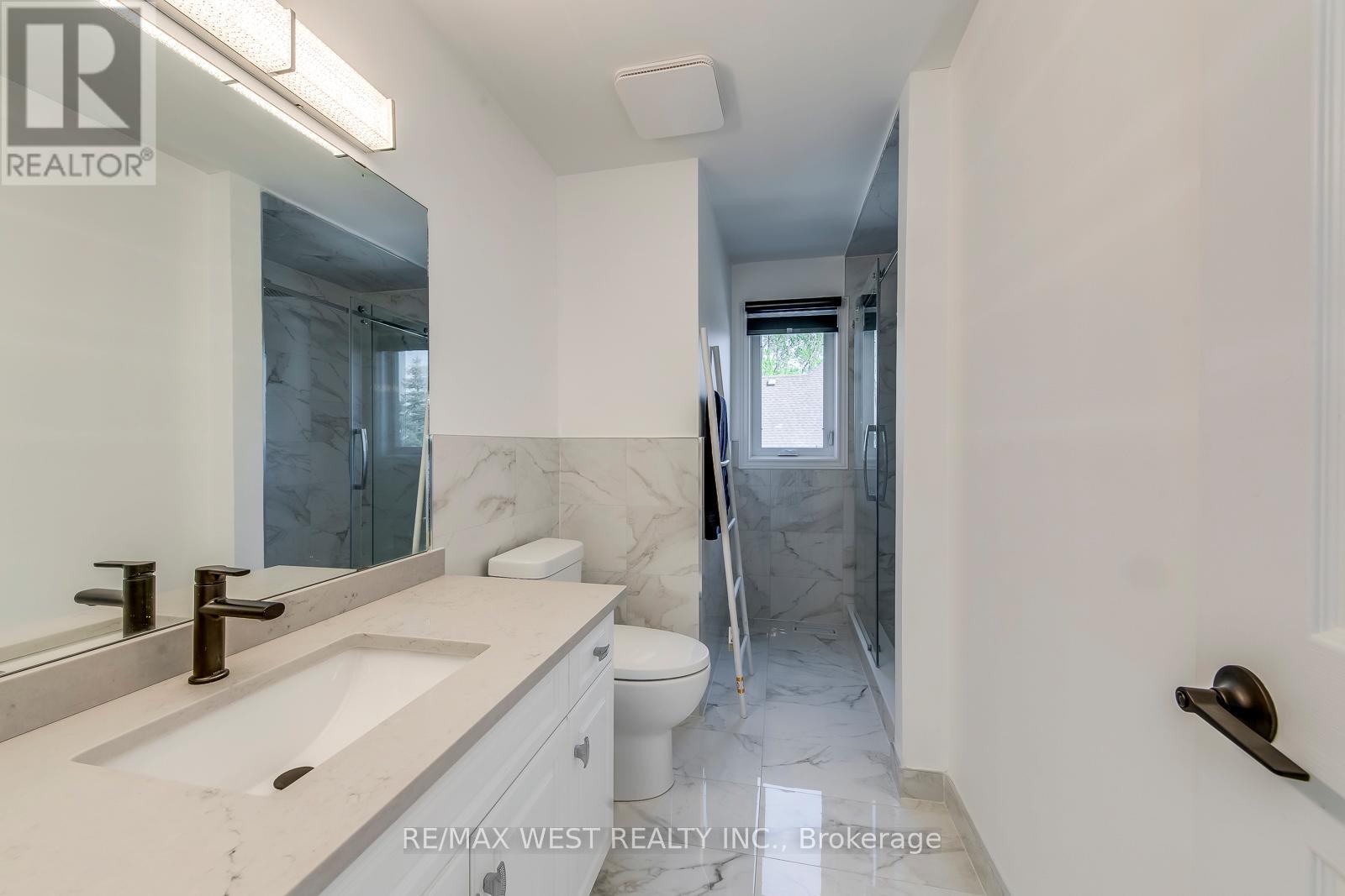 8077 Mount Carmel Boulevard, Niagara Falls, Ontario  L2H 2Y8 - Photo 30 - X12503810