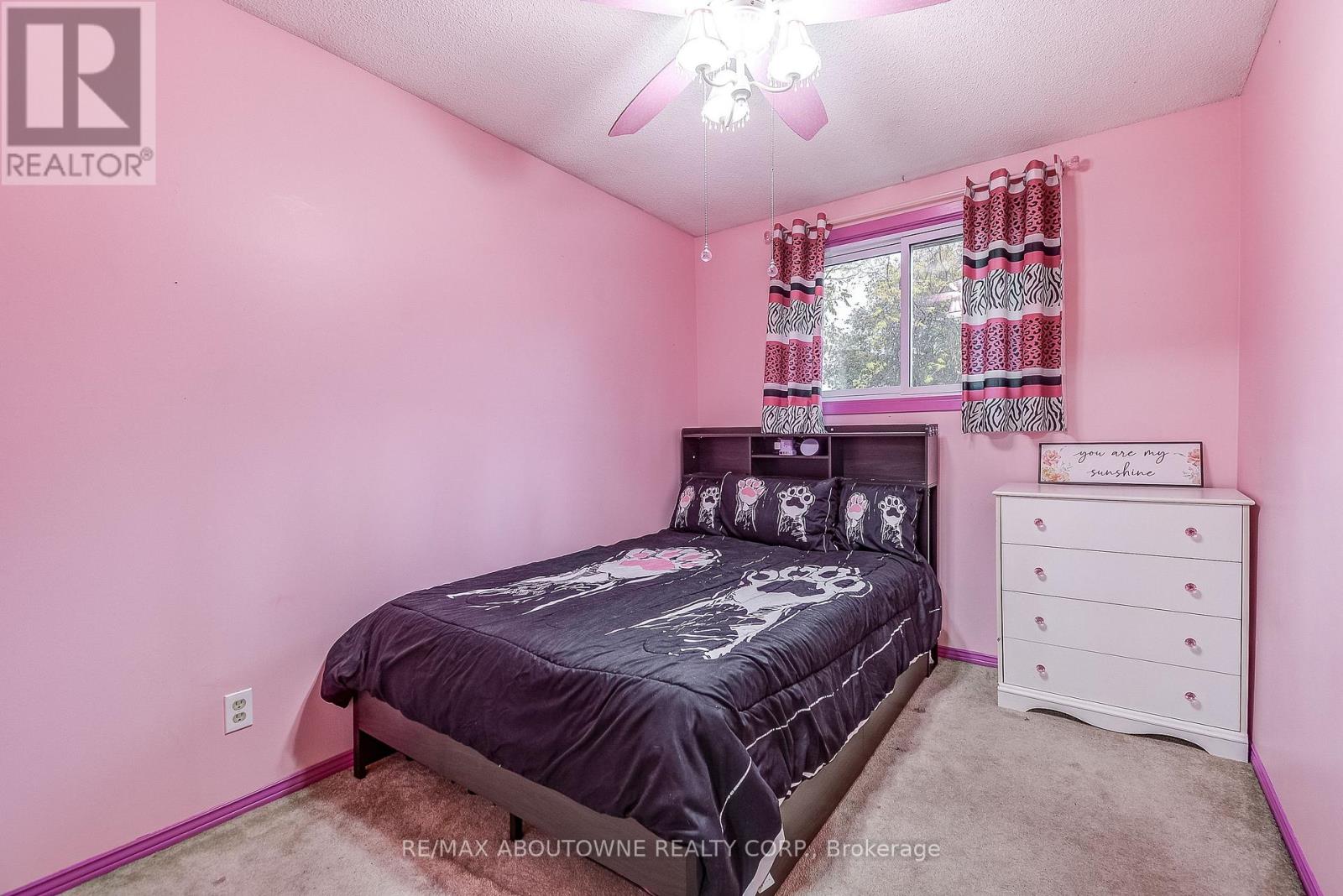 211 East 8th Street, Hamilton, Ontario  L9A 3L7 - Photo 18 - X12503840