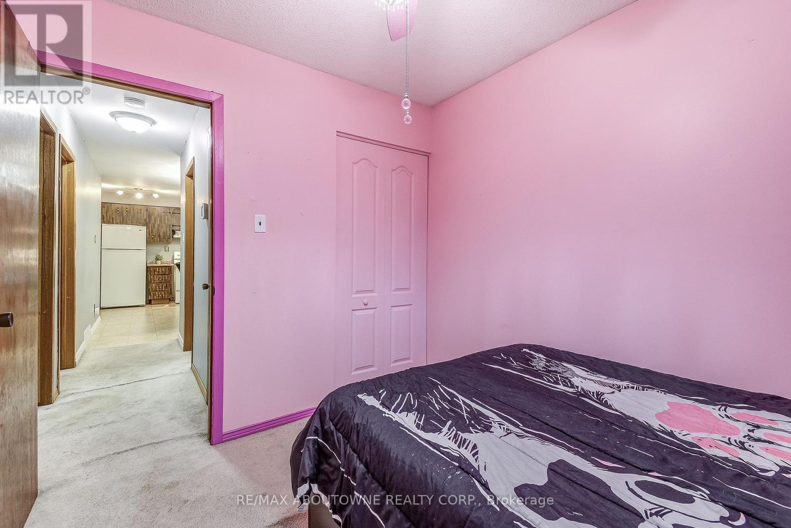 211 East 8th Street, Hamilton, Ontario  L9A 3L7 - Photo 19 - X12503840