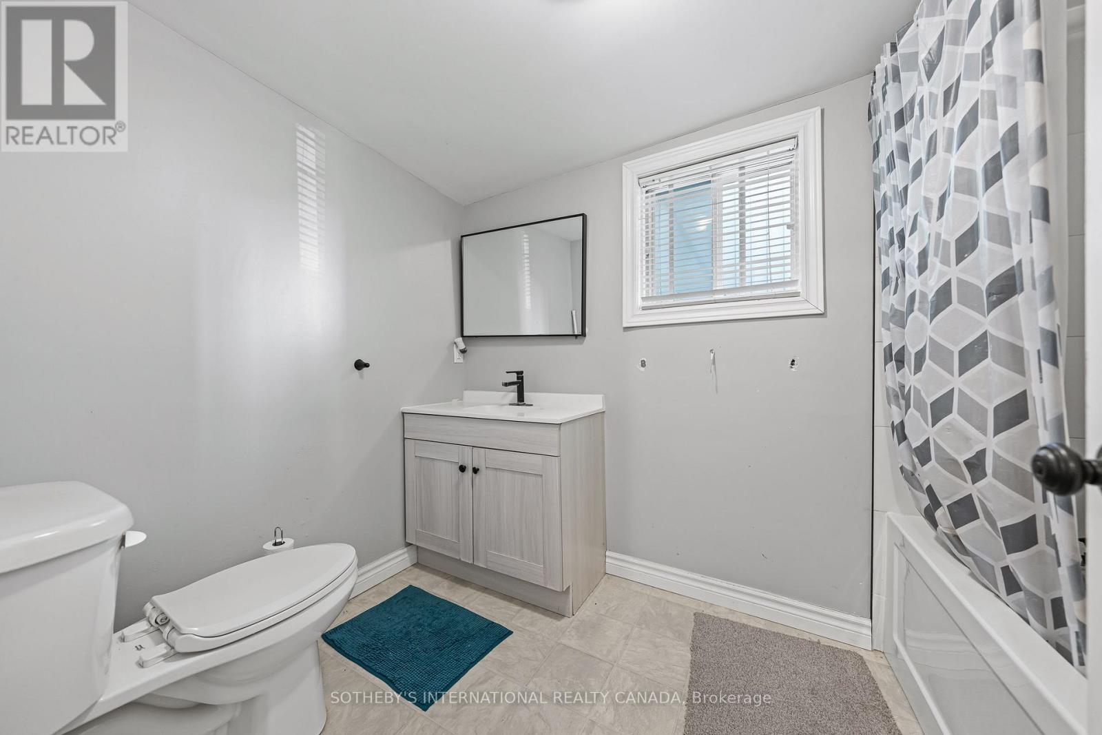 15 Grantham Avenue, Cambridge, Ontario  N1R 4V3 - Photo 22 - X12503848