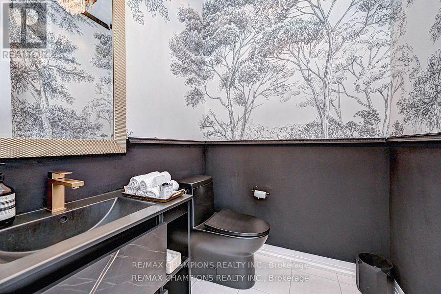 216 Newman Drive, Cambridge, Ontario  N1S 4Y6 - Photo 25 - X12503876