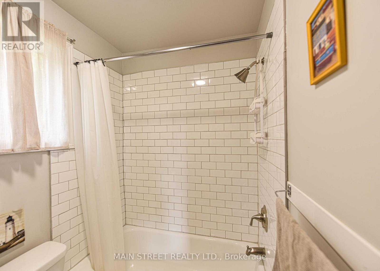 20 - 230-232 Lake Dalrymple Road, Kawartha Lakes, Ontario  L0K 1W0 - Photo 6 - X12503880