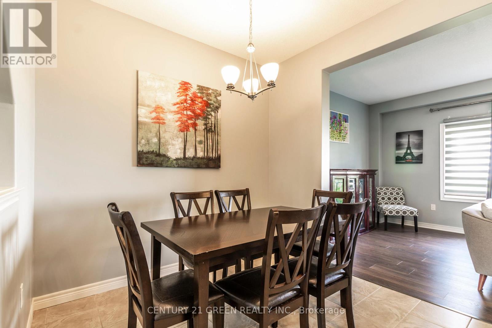 93 Sexton Crescent, Hamilton, Ontario  L9G 0E2 - Photo 10 - X12503978