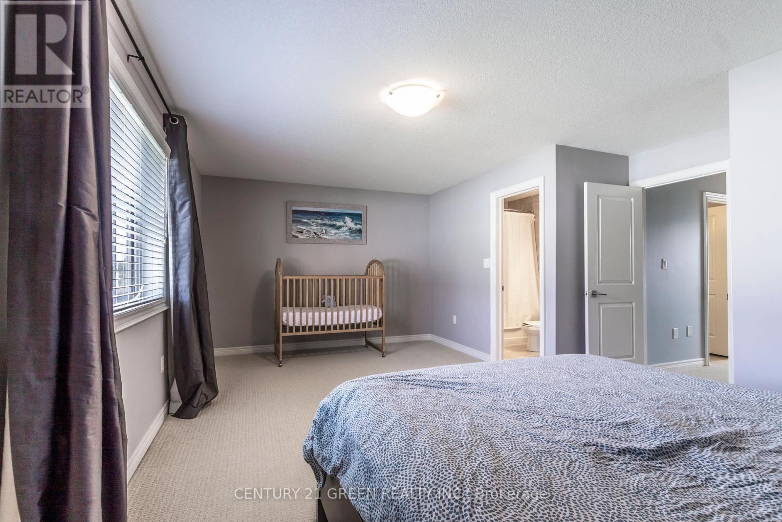 93 Sexton Crescent, Hamilton, Ontario  L9G 0E2 - Photo 27 - X12503978