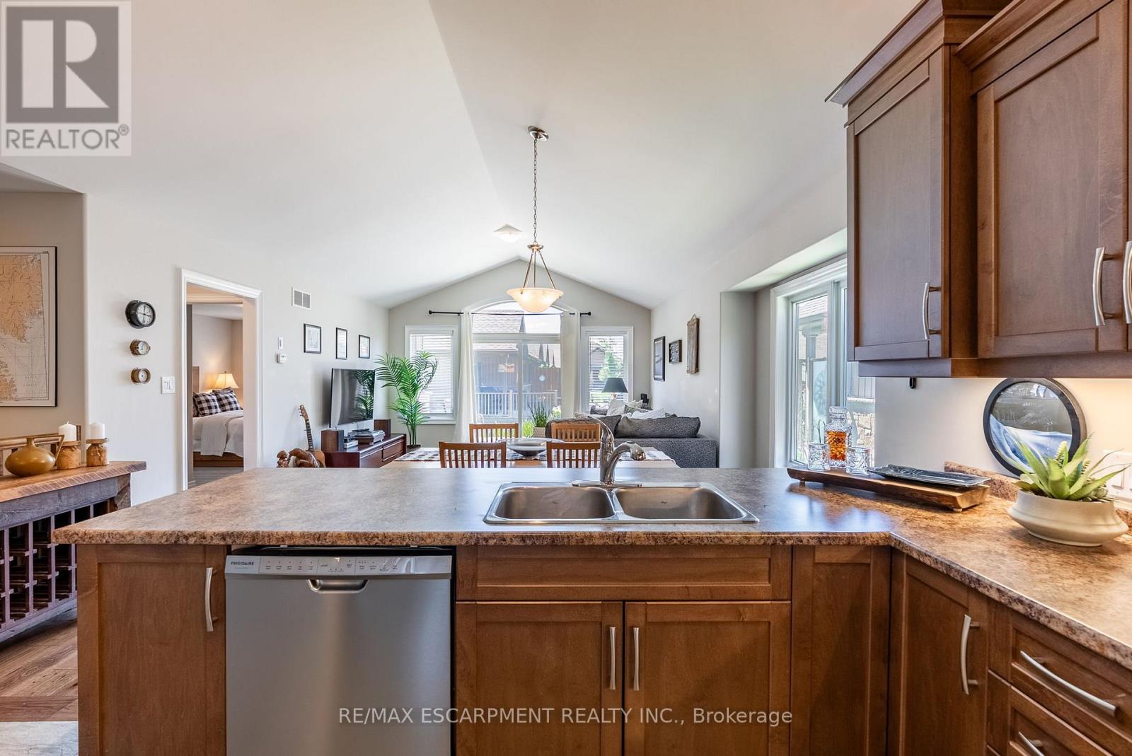 9 Richard Crescent, West Lincoln, Ontario  L0R 2A0 - Photo 13 - X12504010