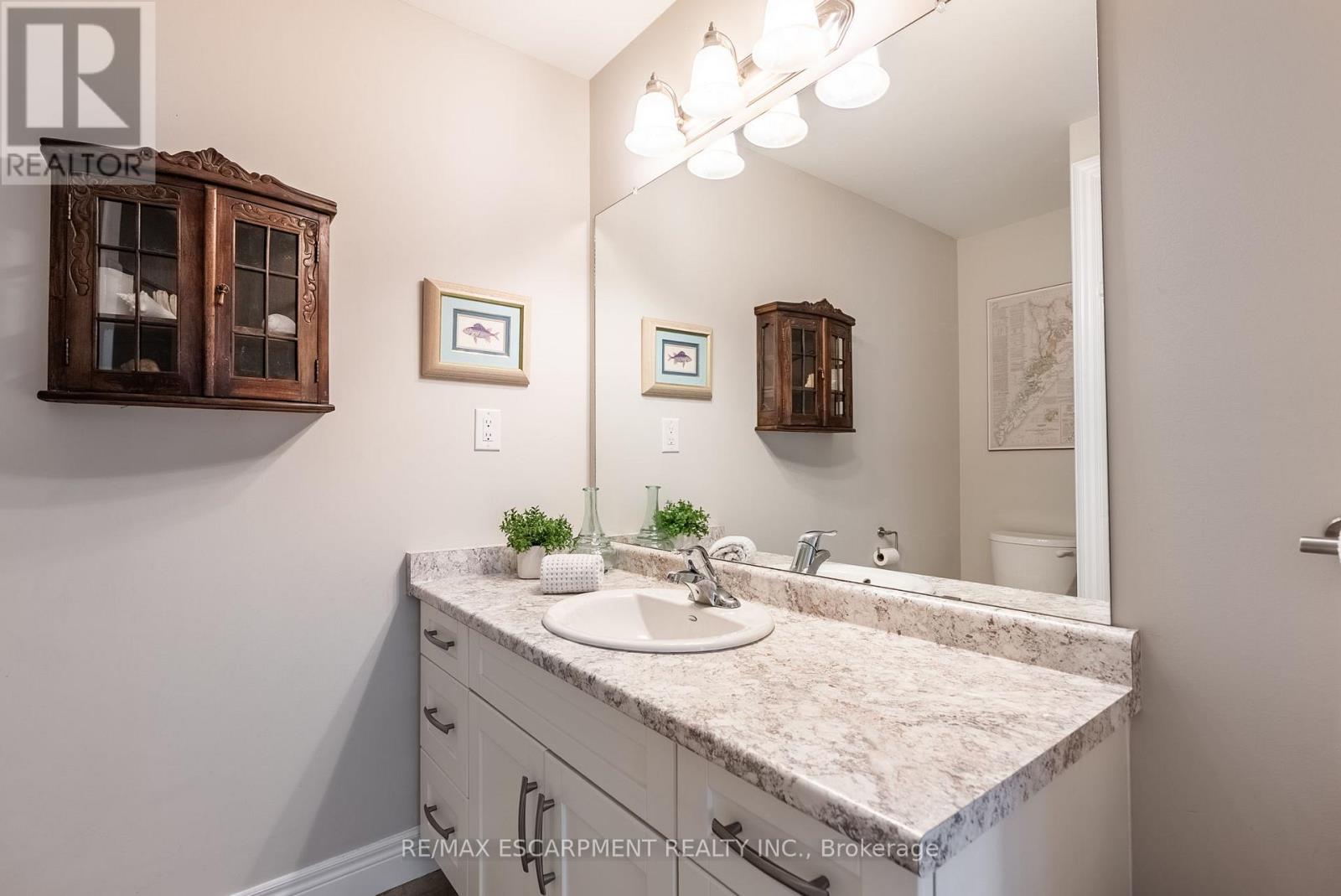 9 Richard Crescent, West Lincoln, Ontario  L0R 2A0 - Photo 21 - X12504010