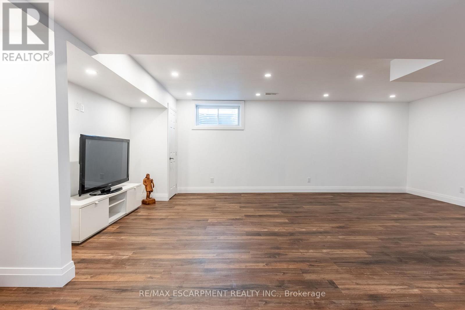 9 Richard Crescent, West Lincoln, Ontario  L0R 2A0 - Photo 28 - X12504010